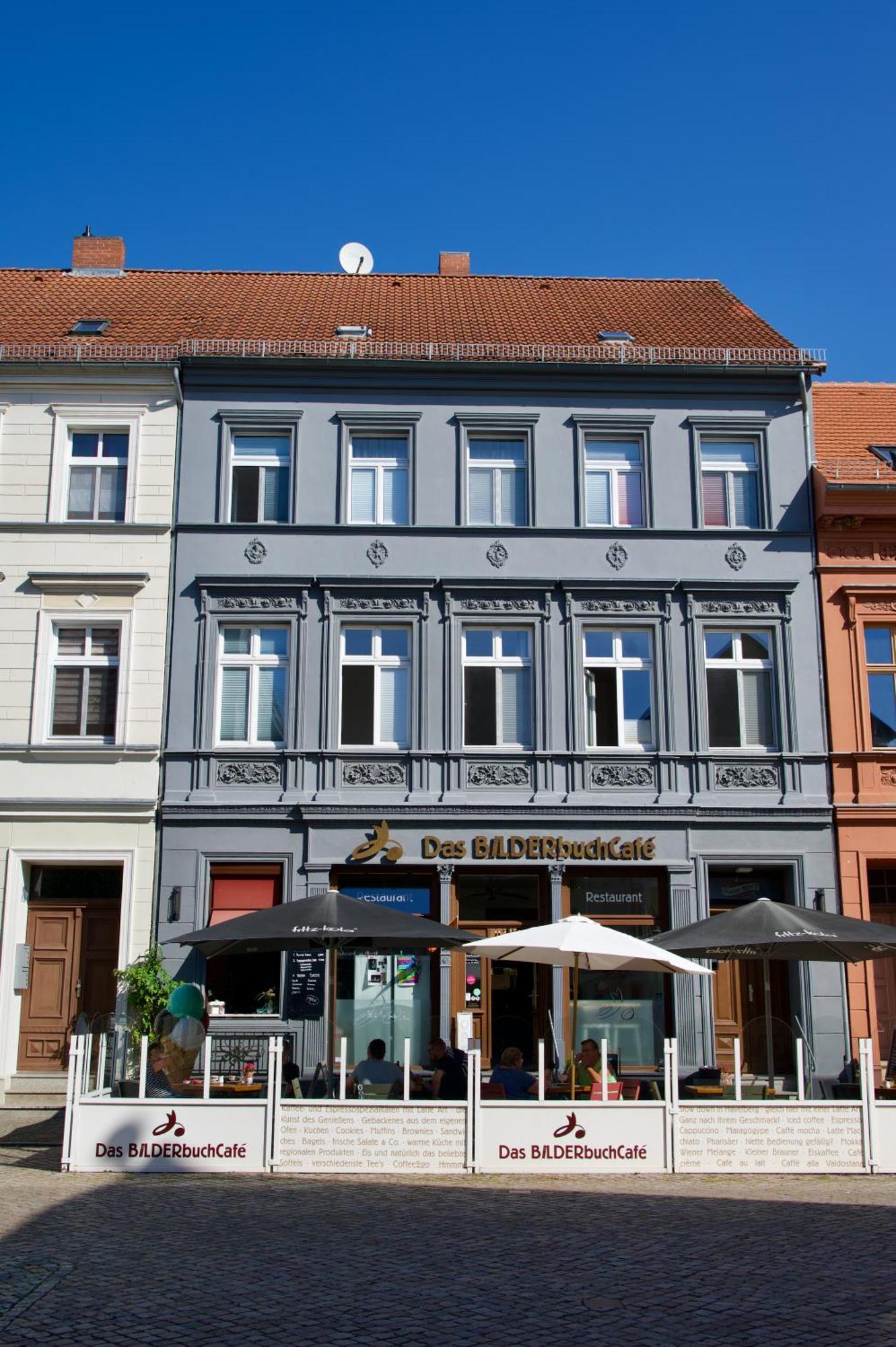 Das Bilderbuchcafe - Ferien Apartment No 5 - Markt 7 Havelberg Exterior photo